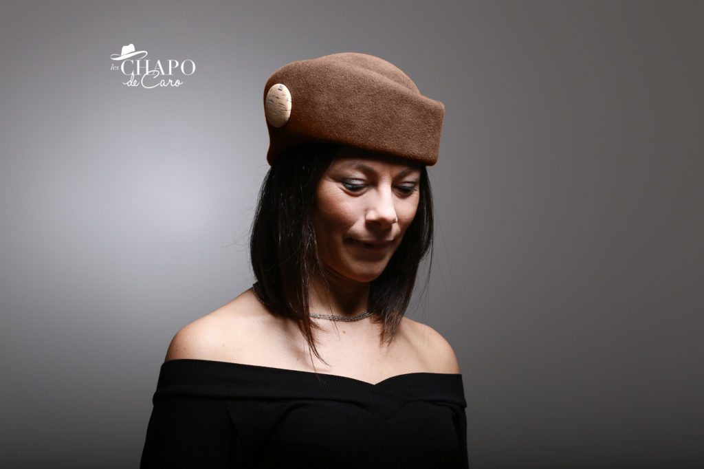 LesChapodeCaro-chapeau hiver femme feutre taupé marron Charlène